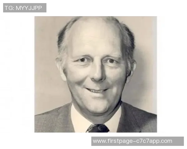 亚当斯的传奇人生与影响力探讨：从科学到文化的多重视角