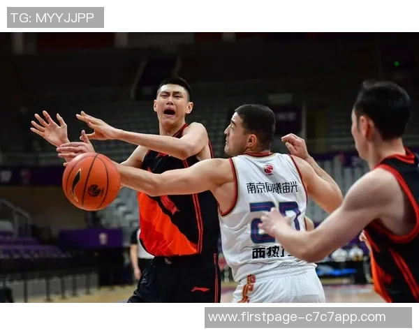 南京篮球队的意识提升与团队协作探讨聚焦篮球发展新趋势